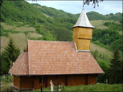 Lăcaşuri de cult din România; Biserica de lemn Sfinţii Arhangheli; ; ; sec. XV, modif. şi adăugiri sec. XVIII, XIX, XX; 1401; 1500; Biserică de lemn; ortodox; Orthodox; orthodoxe; COJOCANI; MOGOŞ; Alba; ; Arhiepiscopia Alba Iuliei; Mitropolia Clujului, Albei, Crişanei şi Maramureşului; 