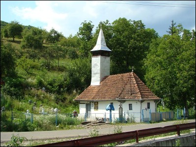 Lăcaşuri de cult din România; Biserica de lemn Sf. Mucenic Gheorghe; ; ; 1760-1762; 1760; 1762; Biserică de lemn; ortodox; Orthodox; orthodoxe; LUNCŞOARA; HĂLMĂGEL; Arad; Protopopiatul Sebiş; Episcopia Aradului; Mitropolia Banatului; 