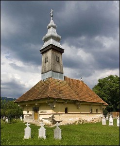 Lăcaşuri de cult din România; Biserica de lemn Sf. Gheorghe; ; ; 1714; 1714; ; Biserică de lemn; ortodox; Orthodox; orthodoxe; COCIUBA MICĂ; PIETROASA; Bihor; Protopopiatul Ortodox român Beiuş; Episcopia Oradiei, Bihorului şi Sălajului; Mitropolia Clujului, Albei, Crişanei şi Maramureşului; 
