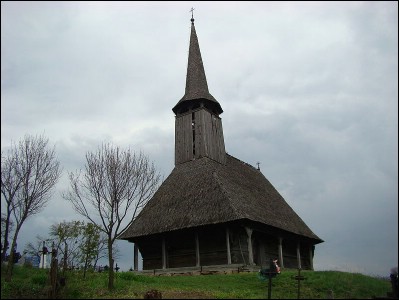 Lăcaşuri de cult din România; Biserica de lemn Adormirea Maicii Domnului; ; ; 1700; 1700; ; Biserică de lemn; ortodox; Orthodox; orthodoxe; SURDUC; VÂRCIOROG; Bihor; Protopopiatul Ortodox român Oradea; Episcopia Oradiei, Bihorului şi Sălajului; Mitropolia Clujului, Albei, Crişanei şi Maramureşului; 