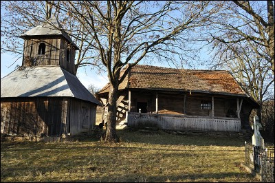 Lăcaşuri de cult din România; Biserica de lemn Sf. Arhangheli; Fosta biserică a mănăstirii Socol; ; sec. XVI-XVII, 1862; 1501; 1862; Biserică de lemn; ortodox; Orthodox; orthodoxe; FÂNAŢELE SILIVAŞULUI; SILIVAŞU DE CÂMPIE; Bistriţa Năsăud; ; Arhiepiscopia Vadului, Feleacului şi Clujului; Mitropolia Clujului, Albei, Crişanei şi Maramureşului; 