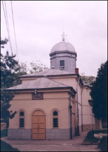 Lăcaşuri de cult din România; Biserica  Adormirea Maicii Domnului; Biserica Broşteni; ; 1507, 1649, 1709; 1709; ; Biserică; ortodox; Orthodox; orthodoxe; BUZĂU; ; Buzău; ; Arhiepiscopia Buzăului şi Vrancei; Mitropolia Munteniei şi Dobrogei; 