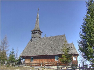 Lăcaşuri de cult din România; Biserica de lemn Sf. Arhangheli; ; ; sec. XX; 1901; 2000; Biserică de lemn; ortodox; Orthodox; orthodoxe; BELIŞ; BELIŞ; Cluj; Protopopiatul Cluj I; Arhiepiscopia Vadului, Feleacului şi Clujului; Mitropolia Clujului, Albei, Crişanei şi Maramureşului; 