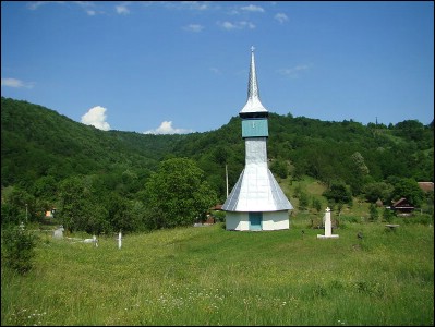 Lăcaşuri de cult din România; Biserica de lemn Pogorârea Sf. Duh; ; ; 1808; 1808; ; Biserică de lemn; ortodox; Orthodox; orthodoxe; FURCŞOARA; BRĂNIŞCA; Hunedoara; Protopopiatul Deva; Episcopia Aradului; Mitropolia Banatului; 