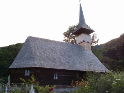 Lăcaşuri de cult din România; Biserica de lemn Pogorârea Sf. Duh; ; ; sec. XVIII; 1701; 1800; Biserică de lemn; ortodox; Orthodox; orthodoxe; TISA; BURJUC; Hunedoara; Protopopiatul Deva; Episcopia Aradului; Mitropolia Banatului; 