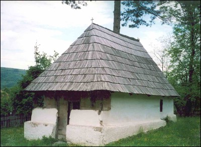 Lăcaşuri de cult din România; Biserica de lemn Sf. Voievozi; ; ; 1783; ref. 1823, pictat 1892; 1783; ; Biserică de lemn; ortodox; Orthodox; orthodoxe; ISVERNA; ISVERNA; Mehedinţi; ; Arhiepiscopia Craiovei; Mitropolia Olteniei; 