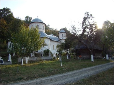 Lăcaşuri de cult din România; Mănăstirea Adormirea Maicii Domnului Sânmărtinu de Câmpie; Mănăstirea Sânmărtinul de Câmpie; ; 1992; ; ; Mănăstire; ortodox; Orthodox; orthodoxe; SÂNMĂRTINU DE CÂMPIE; RÂCIU; Mureş; Protoieria Târgu Mureş; Arhiepiscopia Alba Iuliei; Mitropolia Clujului, Albei, Crişanei şi Maramureşului; 