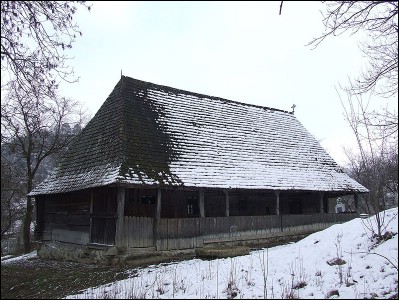 Lăcaşuri de cult din România; Biserica de lemn Sf. Apostoli; ; ; 1741; 1741; ; Biserică de lemn; ortodox; Orthodox; orthodoxe; PETEA; BAND; Mureş; ; Arhiepiscopia Alba Iuliei; Mitropolia Clujului, Albei, Crişanei şi Maramureşului; 