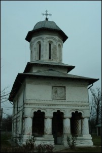 Lăcaşuri de cult din România; Biserica Sf. Voievozi; ; ; 1783; zugrăvită în 1796; rep. în 1880, 1939; 1783; 1792; Biserică; ortodox; Orthodox; orthodoxe; CIOROIU; FĂLCOIU; Olt; Protoieria Caracal, Cod fiscal: 4284630, Adresa: Str. Nicolae Titulescu nr. 8, Str. Nicolae Titulescu, 8, TEL/FAX: 0249-512060, 0728107831, 0745597225, Protoiereu PC. Pr. Marin Răducanu.l; Episcopia Slatinei şi Romanaţilor; Mitropolia Olteniei; 