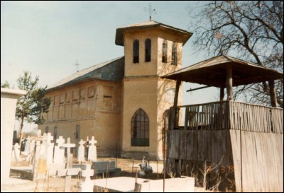 Lăcaşuri de cult din România; Biserica Sf. Nicolae; ; ; 1846, rep. în 1924, 1937 (i s-a spălat pictura); 1846; ; Biserică; ortodox; Orthodox; orthodoxe; DOBRUN; DOBRUN; Olt; Protoieria Caracal, Cod fiscal: 4284630, Adresa: Str. Nicolae Titulescu nr. 8, Str. Nicolae Titulescu, 8, TEL/FAX: 0249-512060, 0728107831, 0745597225, Protoiereu PC. Pr. Marin Răducanu.; Episcopia Slatinei şi Romanaţilor; Mitropolia Olteniei; 