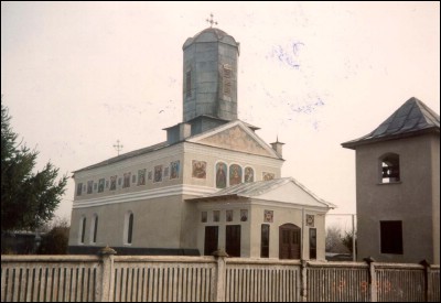 Lăcaşuri de cult din România; Biserica Adormirea Maicii Domnului; ; ; sec. XIX; reparată în 1914; 1864; 1900; Biserică; ortodox; Orthodox; orthodoxe; DRÃGÃNEŞTI-OLT; ; Olt; Protoieria Caracal, Cod fiscal: 4284630, Adresa: Str. Nicolae Titulescu nr. 8, Str. Nicolae Titulescu, 8, TEL/FAX: 0249-512060, 0728107831, 0745597225, Protoiereu PC. Pr. Marin Răducanu.; Episcopia Slatinei şi Romanaţilor; Mitropolia Olteniei; 