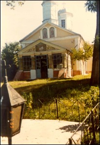 Lăcaşuri de cult din România; Biserica Sf. Voievozi; ; ; 1901; 1801; 1825; Biserică; ortodox; Orthodox; orthodoxe; OPORELU; OPORELU; Olt; Protoieria Slatina II Nord, Cod Fiscal: 15022767, Adresa: Str. Dinu Lipati, Nr. 21, Tel/Fax: 0249-420112, 0728107836, Protoiereu Pc Pr. Nicolae Nicolaescu.; Episcopia Slatinei şi Romanaţilor; Mitropolia Olteniei; 
