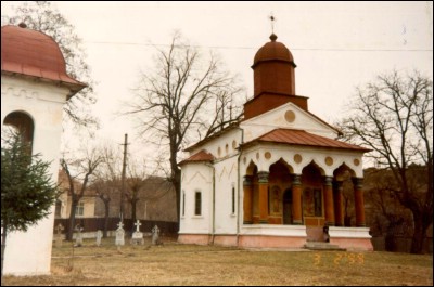 Lăcaşuri de cult din România; Biserica de lemn Cuvioasa Paraschiva,Intrarea Maicii Domnului în Biserică; ; ; 1907; 1876; 1900; Biserică de lemn; ortodox; Orthodox; orthodoxe; POGANU; VERGULEASA; Olt; Protoieria Slatina II Nord, Cod Fiscal: 15022767, Adresa: Str. Dinu Lipati, Nr. 21, Tel/Fax: 0249-420112, 0728107836, Protoiereu Pc Pr. Nicolae Nicolaescu.; Episcopia Slatinei şi Romanaţilor; Mitropolia Olteniei; 