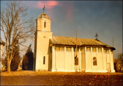Lăcaşuri de cult din România; Biserica Sf. Nicolae; ; ; ante 1845 din lemn, 1863 - zid; rep. şi pictată în 1940; 1845; 1863; Biserică de lemn şi zid; ortodox; Orthodox; orthodoxe; POTLOGENI; TIA MARE; Olt; Protoieria Corabia, Cod Fiscal: 4621949, Str. Trecerea Dunării, 29, Tel/Fax: 0249-561238, 0728107837, Protoiereu Pc Pr. Radu Voinea.
ADRESA: STR. TRECEREA DUNĂRII, NR.29
TEL/FAX: 0249-561238, 0728107837, 0741126994
PROTOIEREU PC Pr. RADU VOINEA; Episcopia Slatinei şi Romanaţilor; Mitropolia Olteniei; 