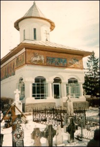 Lăcaşuri de cult din România; Biserica de lemn Cuvioasa Paraschiva; Biserica Dopicea; ; 1817; 1817; ; Biserică de lemn; ortodox; Orthodox; orthodoxe; SCORNICEŞTI; ; Olt; Protoieria Slatina I Sud, Cod Fiscal: 5342950, Adresa: Str. Lipscani, Nr.26, Tel/Fax: 0249-421660, 0733504013, Protoiereu Pc Pr. Marian Mazilu.; Episcopia Slatinei şi Romanaţilor; Mitropolia Olteniei; 