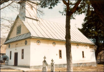 Lăcaşuri de cult din România; Biserica Sf. Gheorghe,Sf. Arhangheli; ; ; 1854; 1854; ; Biserică; ortodox; Orthodox; orthodoxe; TREPTENI; VITOMIREŞTI; Olt; Protoieria Slatina II Nord, Cod Fiscal: 15022767, Adresa: Str. Dinu Lipati, Nr. 21, Tel/Fax: 0249-420112, 0728107836, Protoiereu Pc Pr. Nicolae Nicolaescu.; Episcopia Slatinei şi Romanaţilor; Mitropolia Olteniei; 