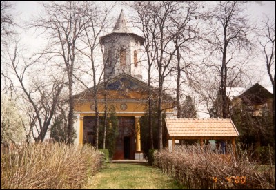 Lăcaşuri de cult din România; Biserica Sf. Dumitru; ; ; 1848; ref. din cărămidă în 1906; 1848; ; Biserică de lemn şi cărămidă; ortodox; Orthodox; orthodoxe; ENOŞEŞTI, oraş PIATRA OLT; ; Olt; Protoieria Caracal, Cod fiscal: 4284630, Adresa: Str. Nicolae Titulescu nr. 8, Str. Nicolae Titulescu, 8, TEL/FAX: 0249-512060, 0728107831, 0745597225, Protoiereu PC. Pr. Marin Răducanu.; Episcopia Slatinei şi Romanaţilor; Mitropolia Olteniei; 