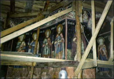 Lăcaşuri de cult din România; Biserica Sf. Trei Ierarhi; ; ; 1688; 1688; ; Biserică; ortodox; Orthodox; orthodoxe; FILIPEŞTII DE PĂDURE; FILIPEŞTII DE PĂDURE; Prahova; Protoieria Câmpina; Arhiepiscopia Bucureştilor; Mitropolia Munteniei şi Dobrogei; 