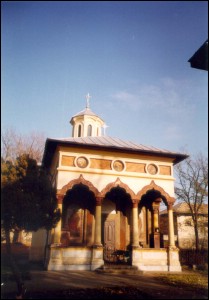 Lăcaşuri de cult din România; Biserica Sf. Treime, Adormirea Maicii Domnului; ; ; 1887; 1887; ; Biserică; ortodox; Orthodox; orthodoxe; FLOREŞTI; FLOREŞTI; Prahova; Protoieria Câmpina; Arhiepiscopia Bucureştilor; Mitropolia Munteniei şi Dobrogei; 