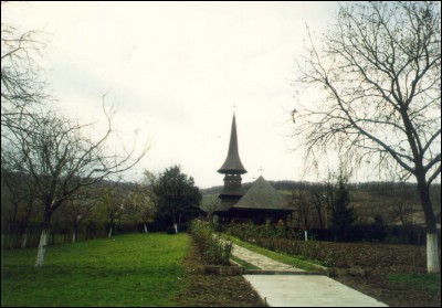 Lăcaşuri de cult din România; Biserica de lemn Sf. Arhangheli Mihail şi Gavril a schitului Jercălăi; ; ; 1731; 1731; ; Biserică de lemn; ortodox; Orthodox; orthodoxe; JERCĂLĂI, oraş URLAŢI; ; Prahova; Protoieria Urlaţi; Arhiepiscopia Bucureştilor; Mitropolia Munteniei şi Dobrogei; 