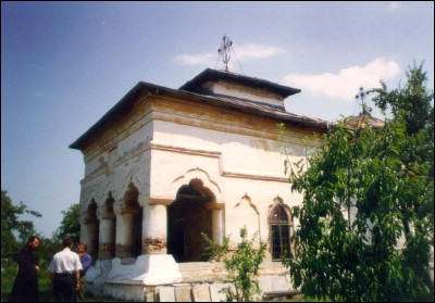 Lăcaşuri de cult din România; Biserica Sf. Dimitrie Izvorâtorul de Mir; Biserica Galbenă; ; 1759-1761; 1759; 1761; Biserică; ortodox; Orthodox; orthodoxe; URLAŢI; ; Prahova; Protoieria Urlaţi; Arhiepiscopia Bucureştilor; Mitropolia Munteniei şi Dobrogei; 