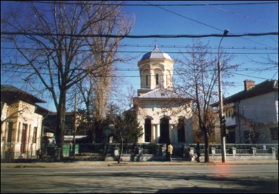 Lăcaşuri de cult din România; Biserica Sf. Voievozi,Sf. Antonie cel Mare; ; ; 1628-1648, reconstruită  în 1826; 1628; 1648; Biserică; ortodox; Orthodox; orthodoxe; PLOIEŞTI; ; Prahova; Protoieria Ploieşti; Arhiepiscopia Bucureştilor; Mitropolia Munteniei şi Dobrogei; 