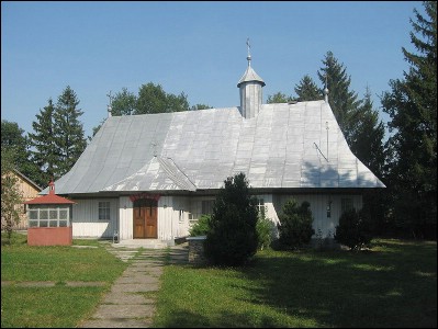 Lăcaşuri de cult din România; Biserica de lemn Sf. Dumitru; ; ; 1794; 1794; ; Biserică de lemn; ortodox; Orthodox; orthodoxe; CĂLINEŞTI; DĂRMĂNEŞTI; Suceava; Protopopiatul Rădăuţi; Arhiepiscopia Sucevei şi a Rădăuţilor; Mitropolia Moldovei şi Bucovinei; 