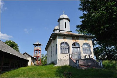 Lăcaşuri de cult din România; Biserica de lemn Adormirea Maicii Domnului; ; ; 1809; 1809; ; Biserică de lemn; ortodox; Orthodox; orthodoxe; ARMĂŞEŞTI; CERNIŞOARA; Vâlcea; ; Episcopia Râmnicului; Mitropolia Olteniei; 