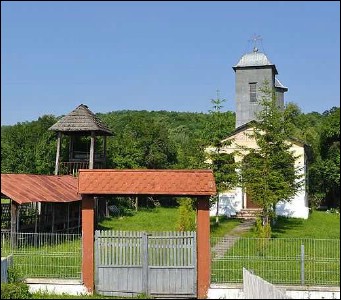 Lăcaşuri de cult din România; Biserica Sf. Nicolae; ; ; 1892; 1892; ; Biserică de lemn şi piatră; ortodox; Orthodox; orthodoxe; GROŞI; CERNIŞOARA; Vâlcea; ; Arhiepiscopia Râmnicului; Mitropolia Olteniei; 