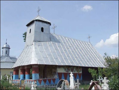 Lăcaşuri de cult din România; Biserica de lemn Sf. Nicolae; ; ; 1770; 1770; ; Biserică de lemn; ortodox; Orthodox; orthodoxe; IONEŞTI; IONEŞTI; Vâlcea; ; Arhiepiscopia Râmnicului; Mitropolia Olteniei; 