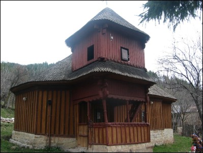Lăcaşuri de cult din România; Biserica de lemn Sf. Nicolae; ; ; 1775; 1775; 1800; Biserică de lemn; ortodox; Orthodox; orthodoxe; PRISACA; VALEA SĂRII; Vrancea; ; Arhiepiscopia Buzăului şi Vrancei; Mitropolia Munteniei şi Dobrogei; 