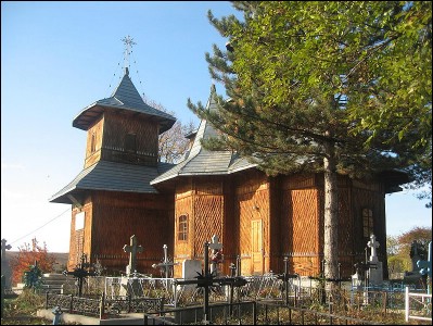 Lăcaşuri de cult din România; Biserica de lemn Sf. Voievozi; ; ; cca. 1768, reparată 1927, 1935, ref. 1999; 1768; ; Biserică de lemn; ortodox; Orthodox; orthodoxe; ARMĂŞENI; BUNEŞTI-AVEREŞTI; Vaslui; Protopopiatul Huşi; Episcopia Huşilor; Mitropolia Moldovei şi Bucovinei; 