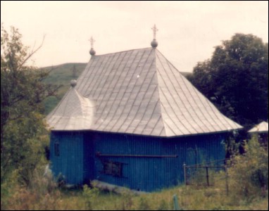 Lăcaşuri de cult din România; Biserica de lemn Adormirea Maicii Domnului; ; ; 1861; rep. 1933; 1601; 1700; Biserică de lemn; ortodox; Orthodox; orthodoxe; BĂLEŞTI; DENSUŞ; Vaslui; Protoieria Bârlad; Episcopia Huşilor; Mitropolia Moldovei şi Bucovinei; 