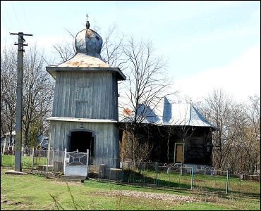 Lcauri de cult din Romnia; Biserica de lemn Sf. Voievozi; ; ; 1826, rep. 1928, 1935 (nlocuit nvelitoarea de indril cu tabl), 1968; 1826; ; Biseric de lemn; ortodox; Orthodox; orthodoxe; TANACU; TANACU; Vaslui; Protoieria Vaslui; Episcopia Huilor; Mitropolia Moldovei i Bucovinei; 